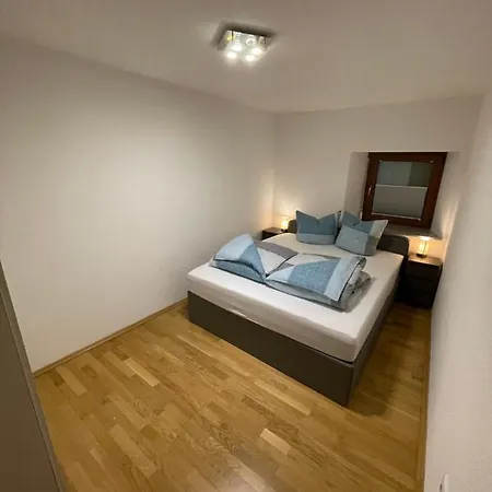 Rener Apartmán *